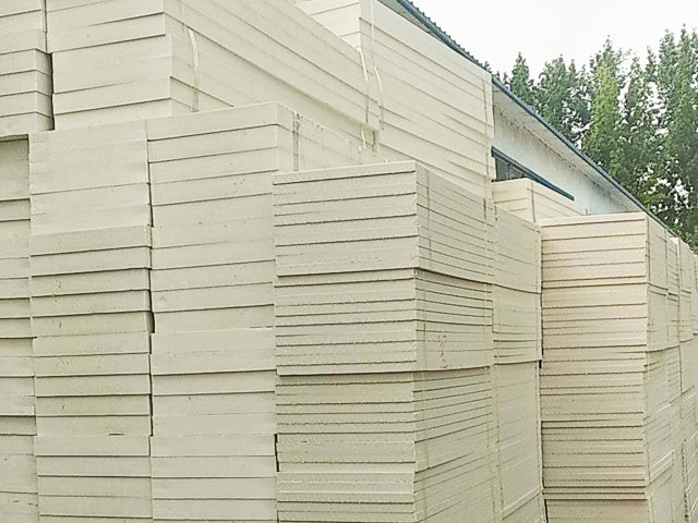 如何區分擠塑板和聚苯板?